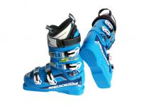 滑雪鞋是不是得脱鞋才能穿