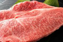 顾客称烤肉流出粉色奶油状液体 商家是血水正常现象