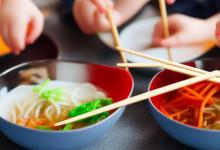 怎样教孩子用筷子
