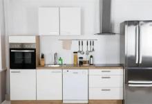 老电工提醒：冰箱顶上别放这3样东西费电还会影响寿命