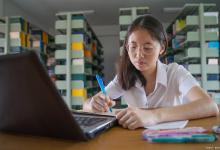 大学生初入职场应该怎么做？