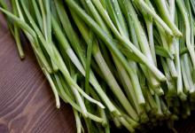 韭菜叶子发黄枯萎？有什么注意事项？怎么进行养护