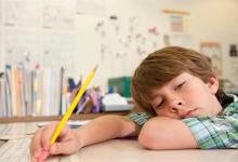 为让孩子考上好大学宝爸高中才开始督促其实初中三更重要