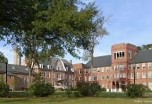 东北985高校撤销三个学部！重组众多学院！用意何在令人费解