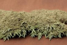 艾草泡脚有什么好处