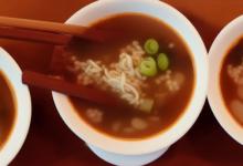 筒骨眉豆汤的做法