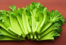 芹菜叶子怎么凉拌好吃