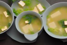 日式海带豆腐汤的做法
