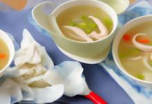 鱿鱼鸡汤的做法