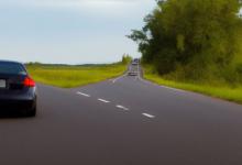 在道路上怎样安全跟车行驶