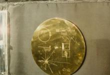越想越后怕：旅行者一号的金唱片，记载了太阳和地球的位置